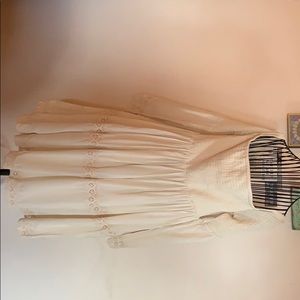 Plus Size 1X Creme bell sleeve stretch top dress